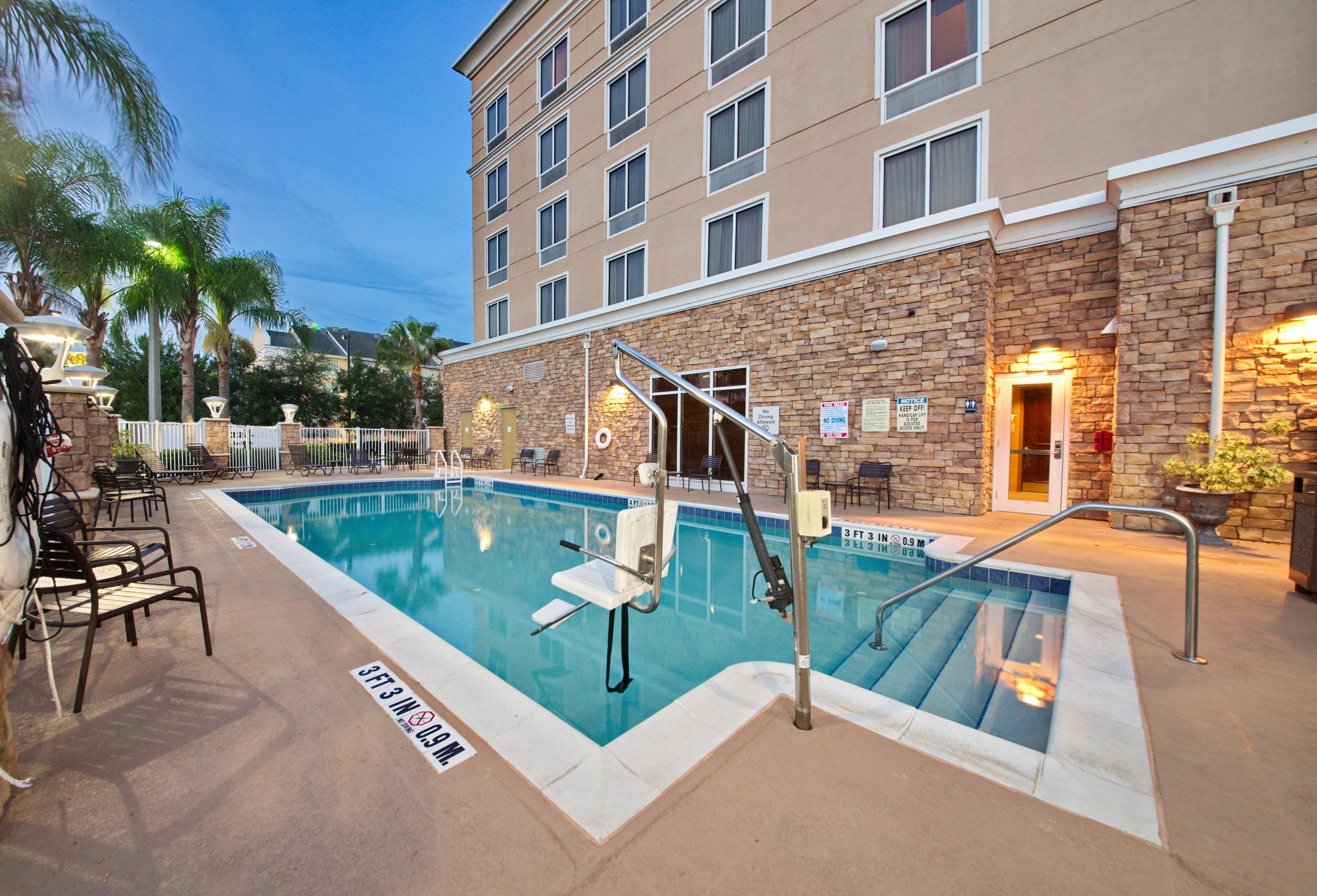 Holiday Inn Titusville/Kennedy Space Center By Ihg Bagian luar foto